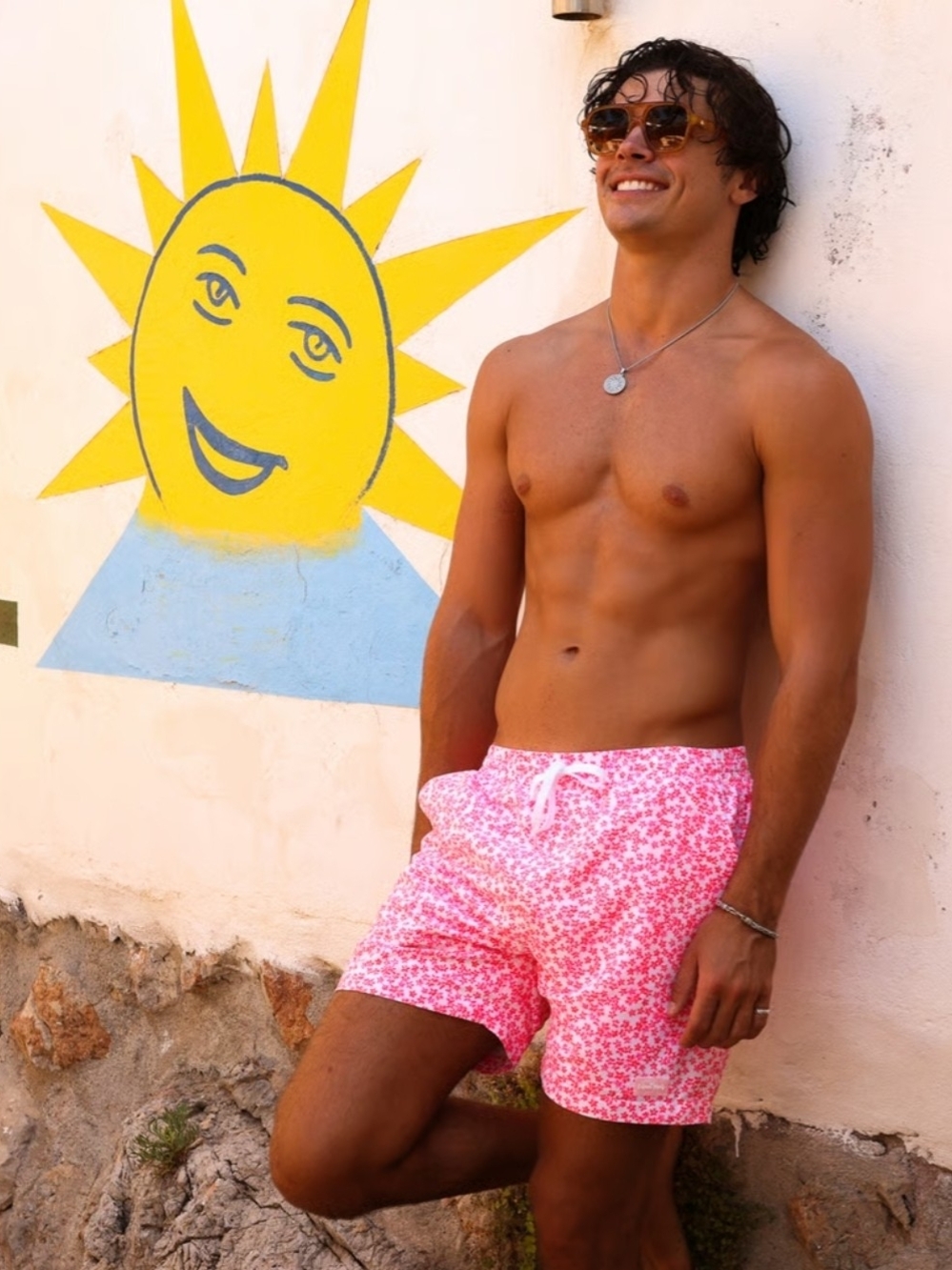 Kulani Kinis Mens 2XL Pink Floral Swim Trunks Board Shorts Lined Lovebug Volley